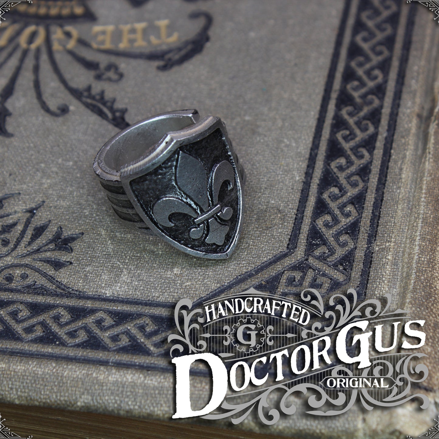 Fleur de Lis Shield Ring